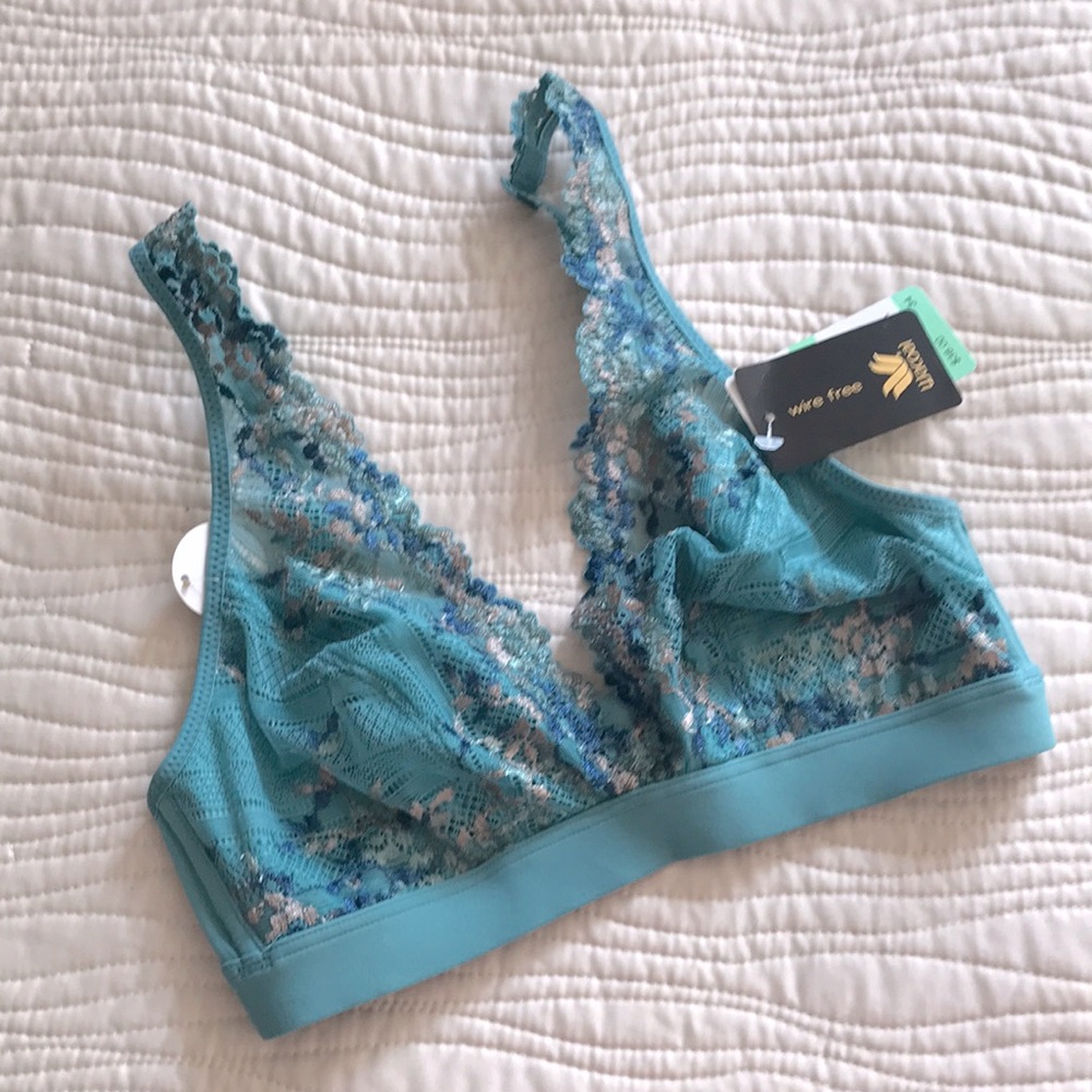 Wacoal bralette Sz 34 NWT